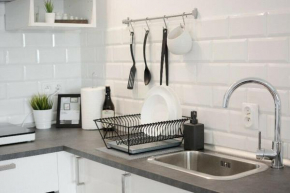 2 Bedroom Modern Unit in Central Manhattan